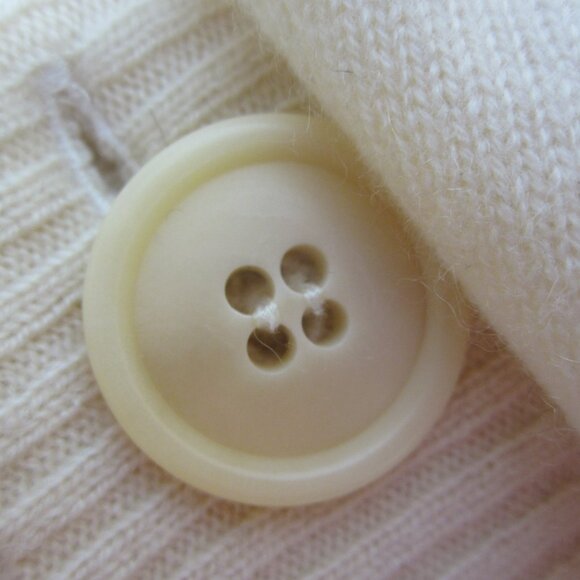 J Crew Womens Small Cream Ivory LS 100% Italian Cashmere Button Pullover Sweate - Picture 5 of 11